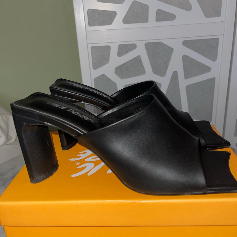 Public desire Square Flare Mule Block Heel Black